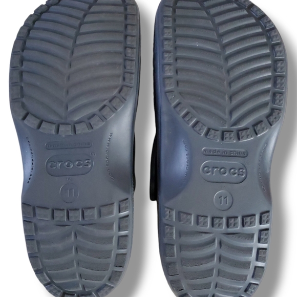 Navy Blue Crocs Size 11 - Picture 4 of 6